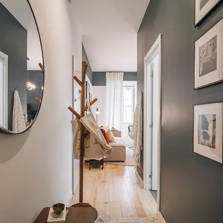 Sperlonga - 1 Bedroom And Terrace In Arroios 리스본