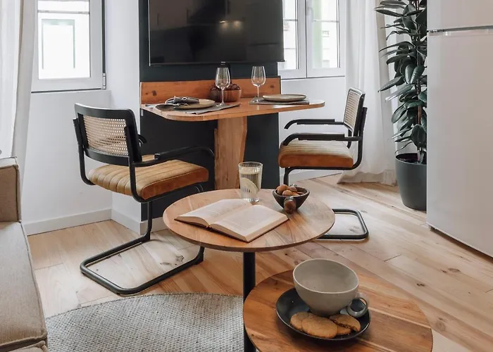 Sperlonga - 1 Bedroom And Terrace In Arroios Lägenhet *